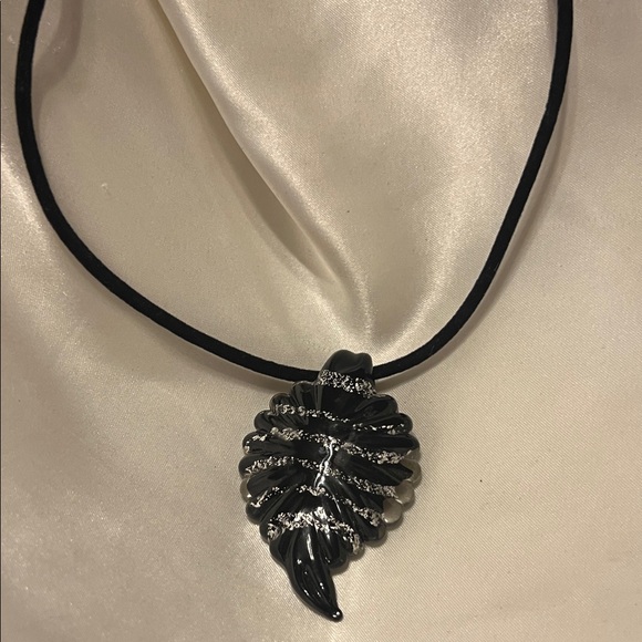 Black and Silver Glass Pendant Necklace - Picture 3 of 3